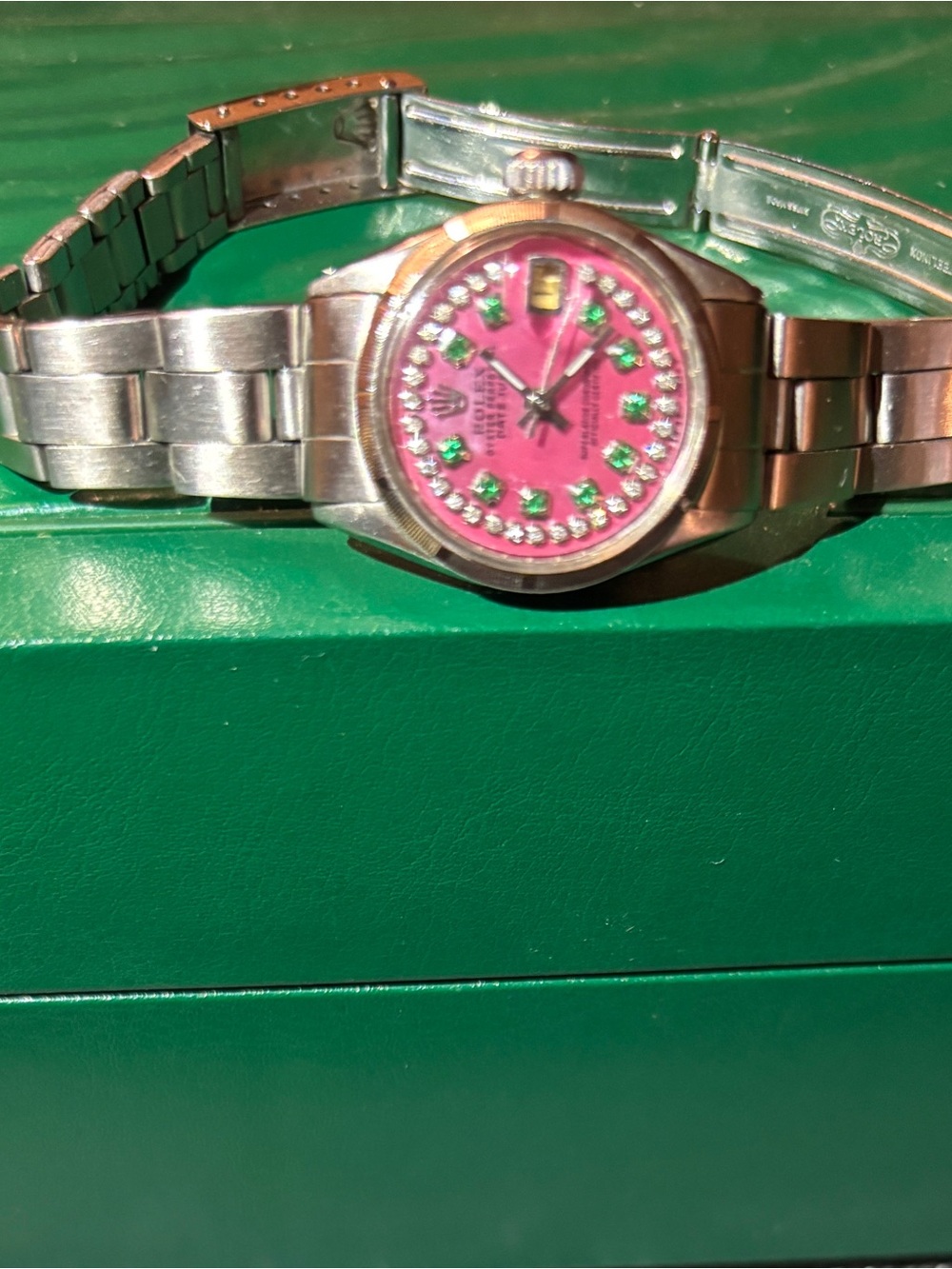 Estate $8000 ROLEX DATEJUST Pink MOP Emerald Diamond SS Ladies Watch - Picture 5 of 15